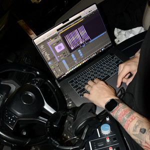 СТОЛИЦА (Explicit)