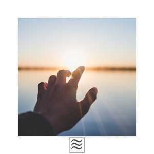 Cuencos agradables del Tíbet con lluvia de reposo