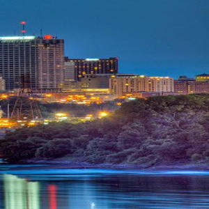 I come alive (feat. MakcXBarsmith) (Explicit)