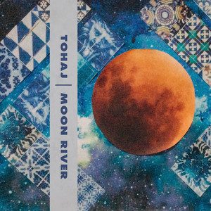 BE IN THE MOON