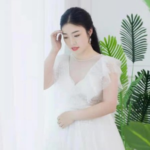 泪蛋蛋掉在酒杯杯里