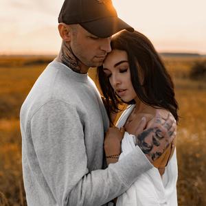 Zatrzymać Czas(feat. Maja Gawłowska & BLVDX) (Explicit)