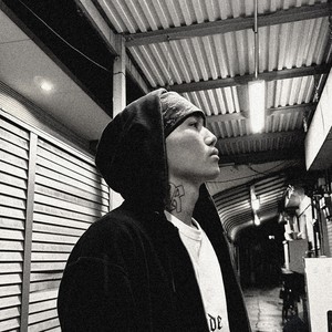 alcohol (Explicit)