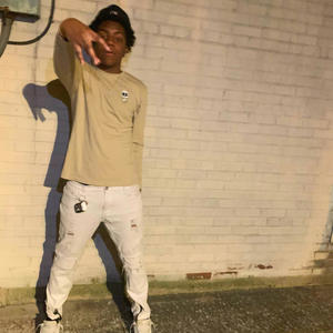 Is it a crime (feat. Ayo Tink) (Explicit)