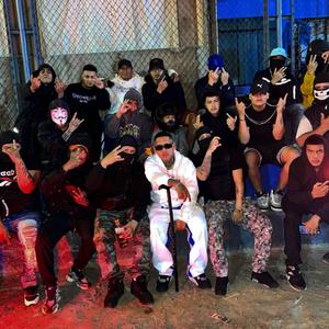 CAMINANDO BLESS (Explicit)