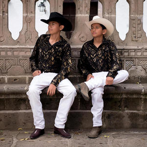 Pagamelo Bien (feat. Efrain Toledo)