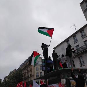 Media Suicide (Explicit)