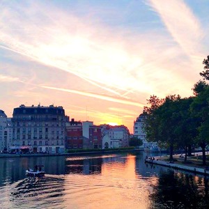 Riverside Walking