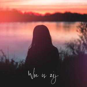 Wie Is Zij (feat. Nadiyah)