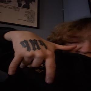 Dont Wanna Die Alone </3 (Explicit)