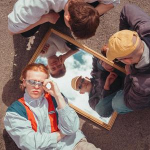 Føler Seg (feat. louilexus) (Explicit)