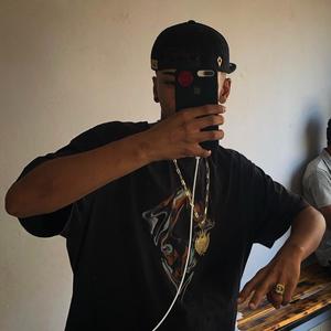 MTG VEM KIKANDO (feat. DJ BS SANTOS & TQL Music|Explicit)