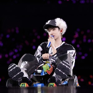 变形钢筋 - 猜(汪苏泷赶路日记)