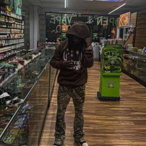 Georgia *****es (feat. Lu Zay & PCFVerskii) (Explicit)