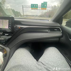 Ohh girl look at him (Explicit)