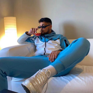 Bu Nasıl Para Çüş (Explicit)