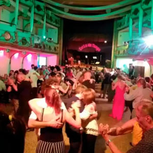 BAR (feat. Orquesta Esquina Sur - en Estudio -)