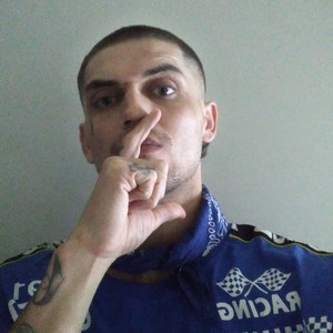 Famous(feat. Ka'ron) (Explicit)