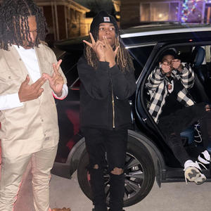 East 2 West (feat. EBK, Liljay262, Lilmarii & Paiidnfull Jmo) (Explicit)