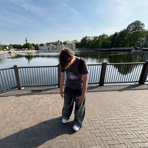 KOM VAN HET INTERNET (Explicit)