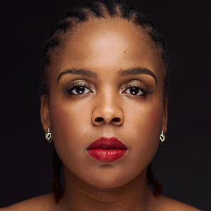 En manos de Dios . (feat. J-weird)