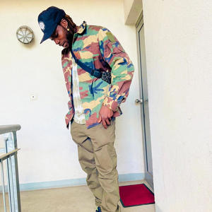 HUSTLE HARD (feat. Bling Disi Champion & Jerrymax) (Explicit)