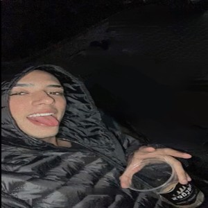 ELAS TÃO FAZENDO STRIP (Explicit)