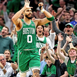 235lilyungin (feat. Taee) (Explicit)