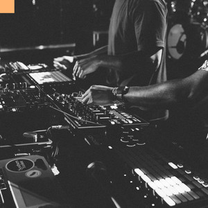 On a Roll (Explicit)