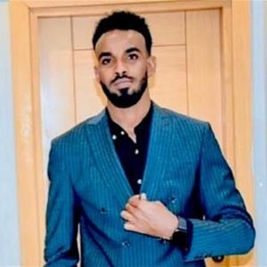 Safa (feat. Suldaan Seeraar) (Explicit)