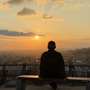 지금 이대로도 좋아 (Beyond the sunset)