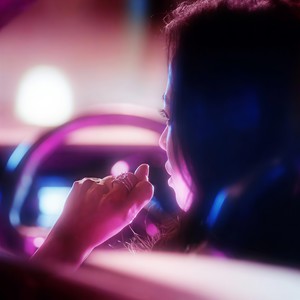 爱人呐，你开的车