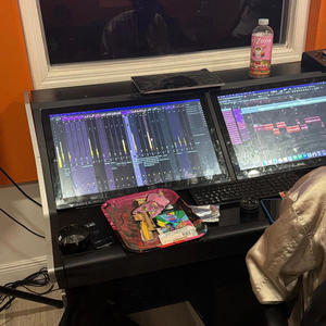 2 SKREET (feat. HighTraffic, 50abird & Stuntman) (Explicit)