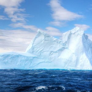 International(feat. NVR & XATORIUM) (Explicit)