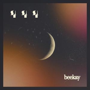 4 4 4