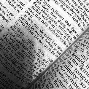 Don't Let Em (feat. Matthew McDaniel)