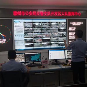 当我走近你 (伴奏)