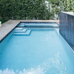 Rifle!(feat. sk00tt) (Explicit)