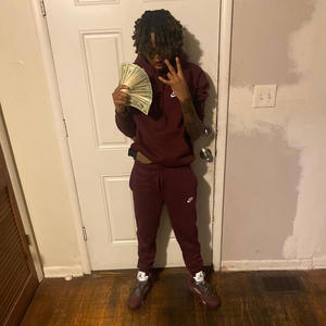 Chaos (feat. 100banddae) (Explicit)