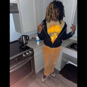 Moncler (prod. Astrobeatz) [Explicit]