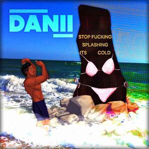 LowTierGod vs. AM (feat. Chase Beck, ENNWAY, Pinkboyporno, TheBabyBeef, Rabi Rap Battles & Walk) (Explicit)