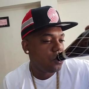 Que Bobo (feat. Play Boy)