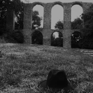 Penombra (feat. Le Paul White)