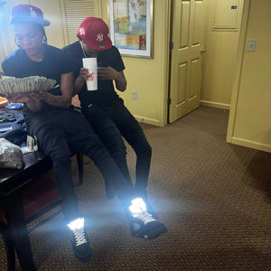 Smaccas (feat. Lil Clutch & TreP) (Explicit)