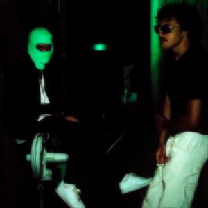 Ghost Town (feat. Rixi) (Explicit)