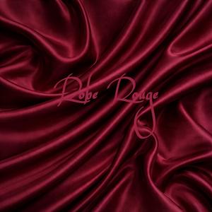 Robe rouge (Explicit)