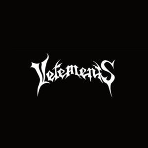 vetements (Explicit)