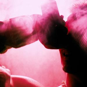 UH HUH (feat. June Daisy)