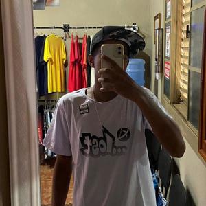 Mega Estoura Fone (Explicit)