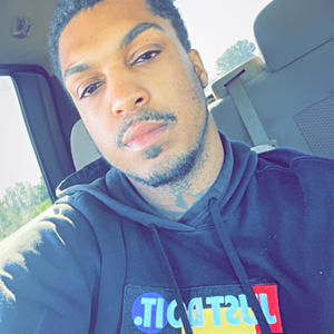 Powndtown (feat. Lil 80) (Explicit)